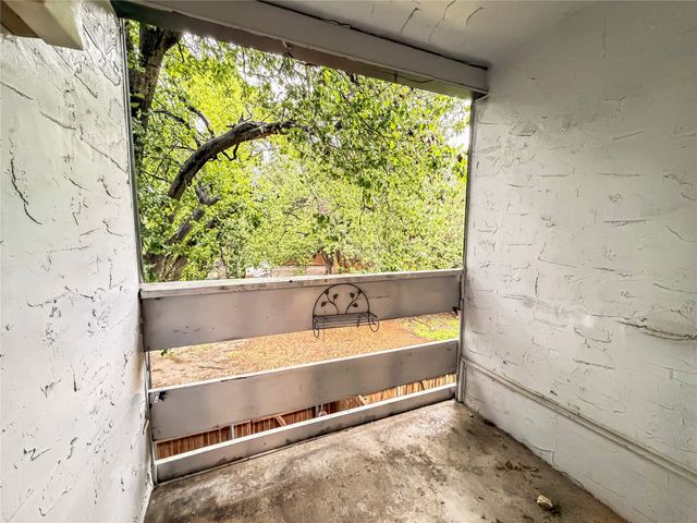 5840 Spring Valley Road 602, Dallas, TX 75054