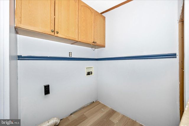 16218 MCGREGOR DR, Hagerstown, MD 21740