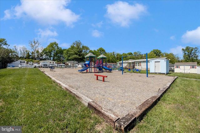 16218 MCGREGOR DR, Hagerstown, MD 21740