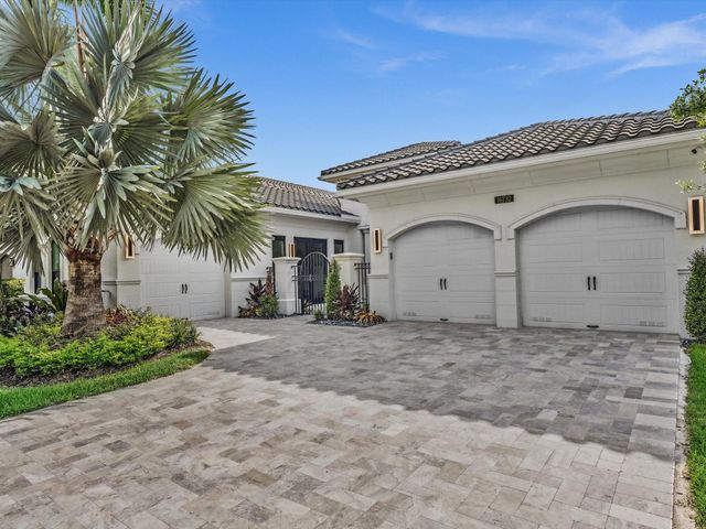 16732 Strasbourg Lane, Delray Beach, FL 33446