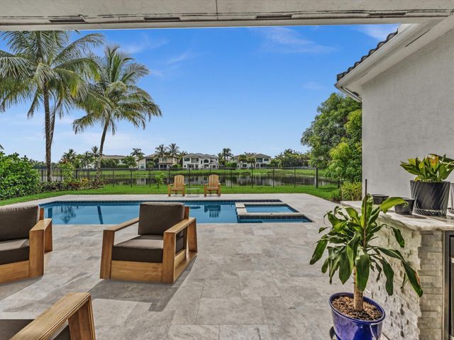 16732 Strasbourg Lane, Delray Beach, FL 33446