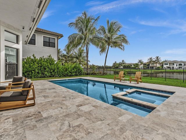 16732 Strasbourg Lane, Delray Beach, FL 33446