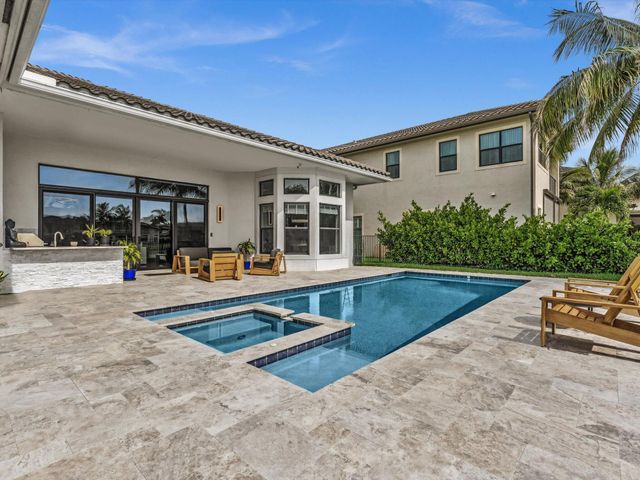 16732 Strasbourg Lane, Delray Beach, FL 33446