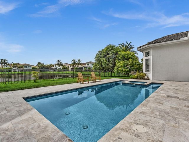 16732 Strasbourg Lane, Delray Beach, FL 33446
