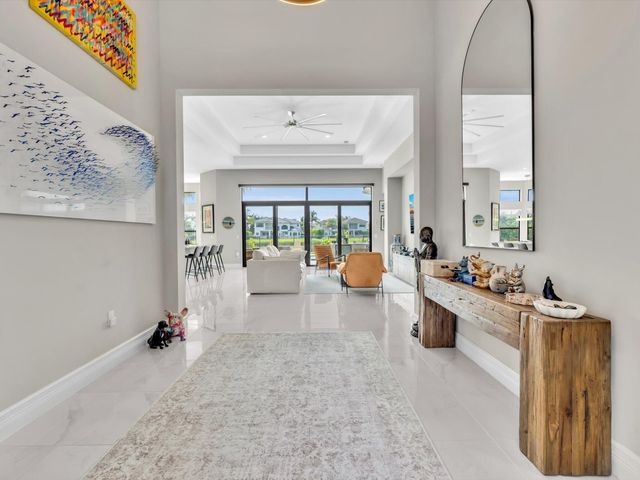 16732 Strasbourg Lane, Delray Beach, FL 33446