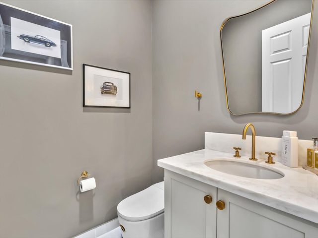 16732 Strasbourg Lane, Delray Beach, FL 33446