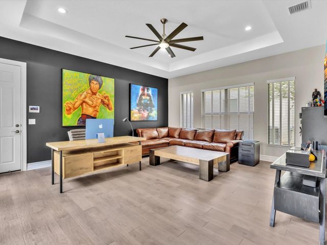 16732 Strasbourg Lane, Delray Beach, FL 33446