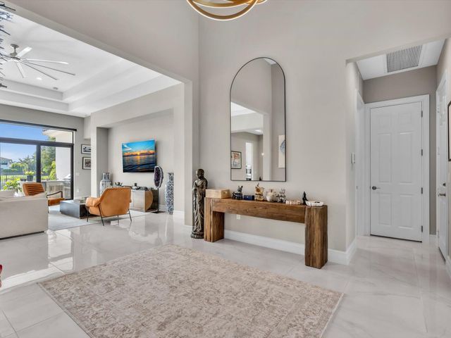 16732 Strasbourg Lane, Delray Beach, FL 33446