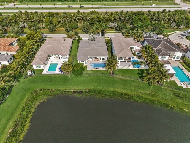 16732 Strasbourg Lane, Delray Beach, FL 33446