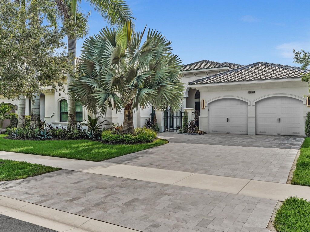 16732 Strasbourg Lane, Delray Beach, FL 33446