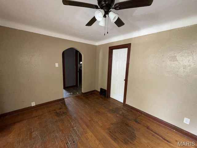 2618 Avie Drive, Jennings, MO 63136
