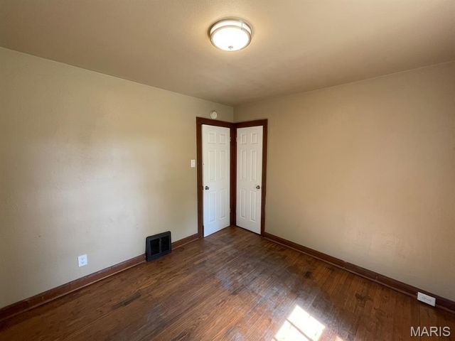2618 Avie Drive, Jennings, MO 63136