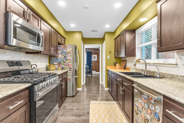9744 Wisterwood Drive, Dallas, TX 75238