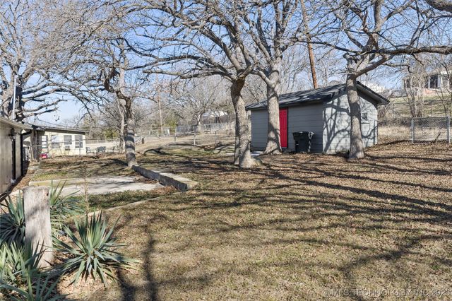 196 Frances Street, Healdton, OK 73438