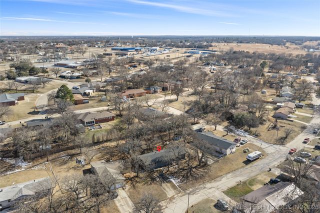 196 Frances Street, Healdton, OK 73438