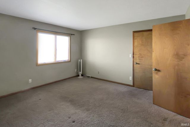 2720 E 250 S, Princeton, IN 47670