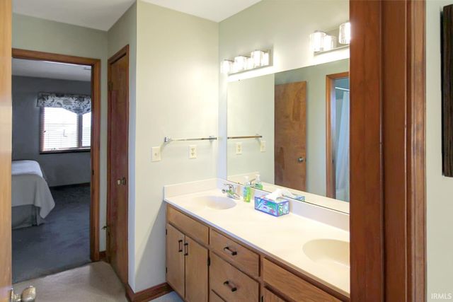 2720 E 250 S, Princeton, IN 47670