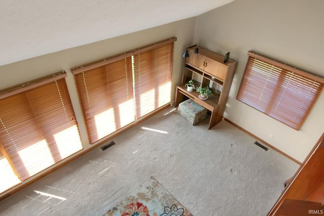 2720 E 250 S, Princeton, IN 47670