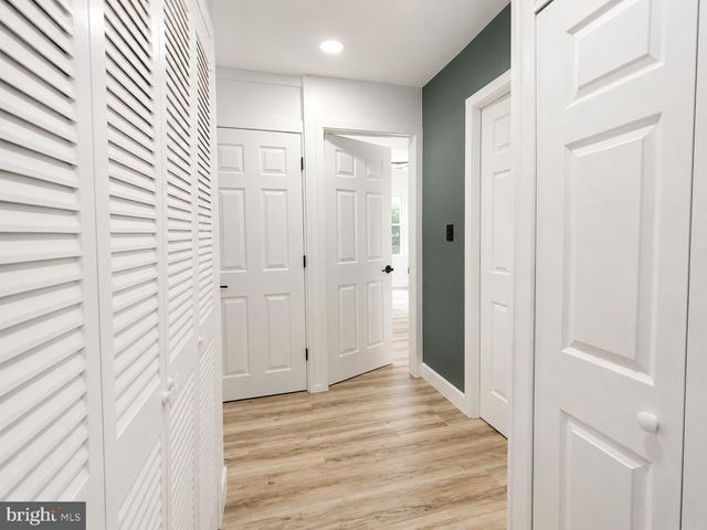 9 BONNIE LN, Willingboro, NJ 08046