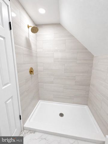 9 BONNIE LN, Willingboro, NJ 08046