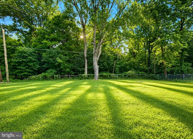 9 BONNIE LN, Willingboro, NJ 08046
