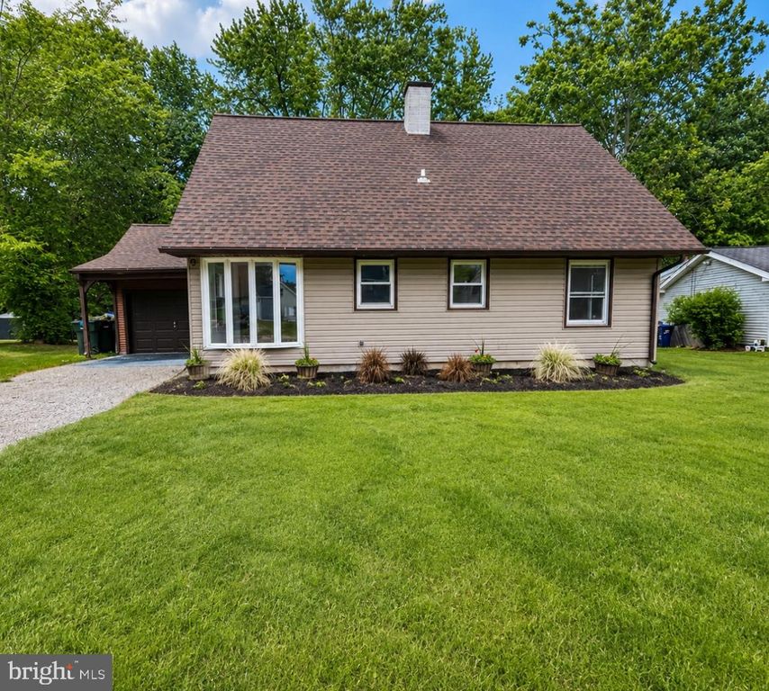 9 BONNIE LN, Willingboro, NJ 08046