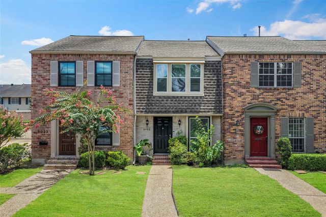 2025 Winrock Boulevard 165, Houston, TX 77057