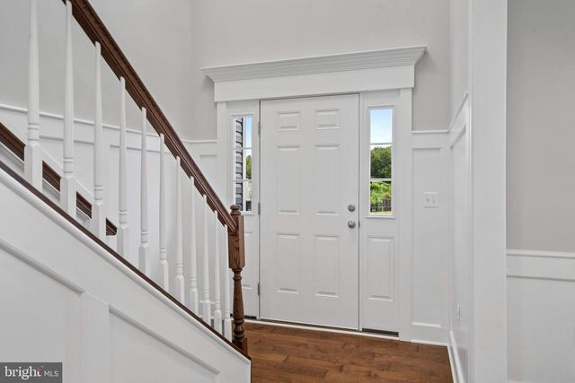 9 CANDLEBERRY DR, La Plata, MD 20646