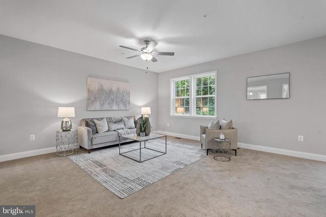 9 CANDLEBERRY DR, La Plata, MD 20646