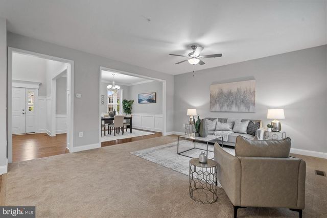 9 CANDLEBERRY DR, La Plata, MD 20646