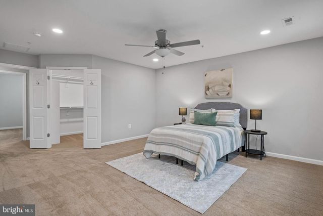 9 CANDLEBERRY DR, La Plata, MD 20646