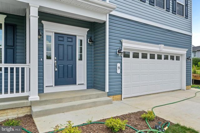 9 CANDLEBERRY DR, La Plata, MD 20646