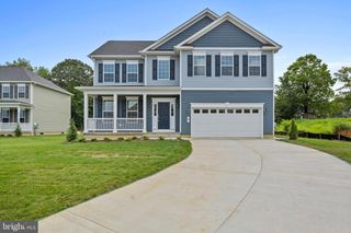 9 CANDLEBERRY DR, La Plata, MD 20646