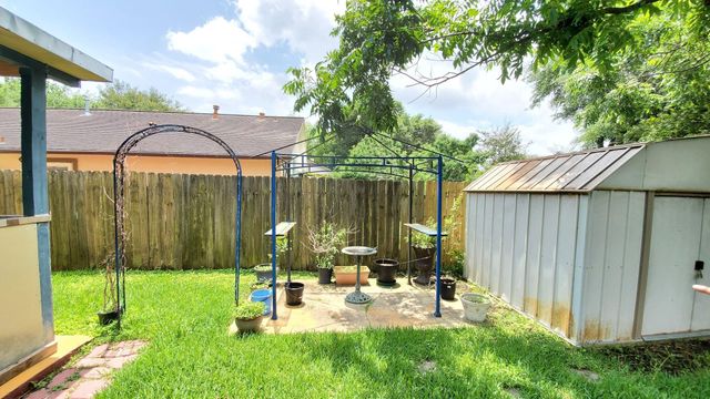 942 Grand Junction Drive, Katy, TX 77450