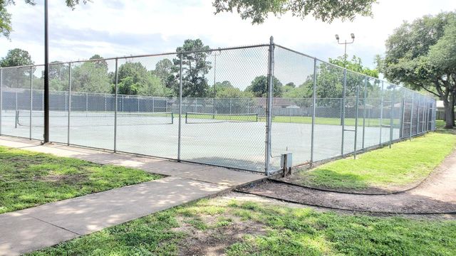 942 Grand Junction Drive, Katy, TX 77450