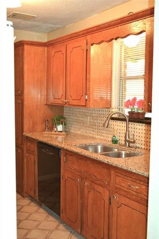 942 Grand Junction Drive, Katy, TX 77450