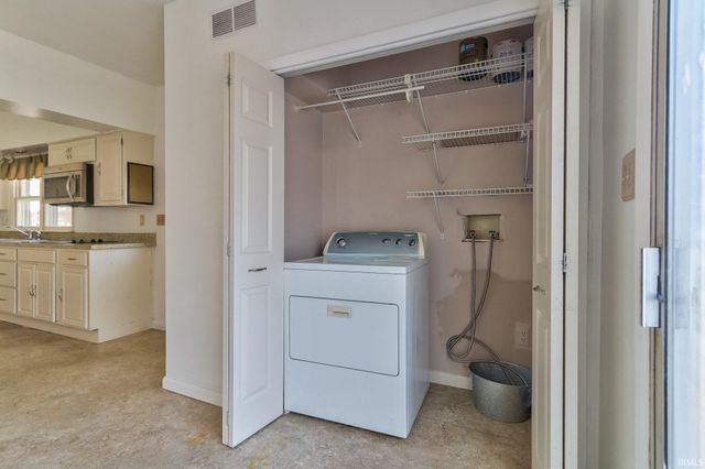 107 N Wabash Avenue, Evansville, IN 47712