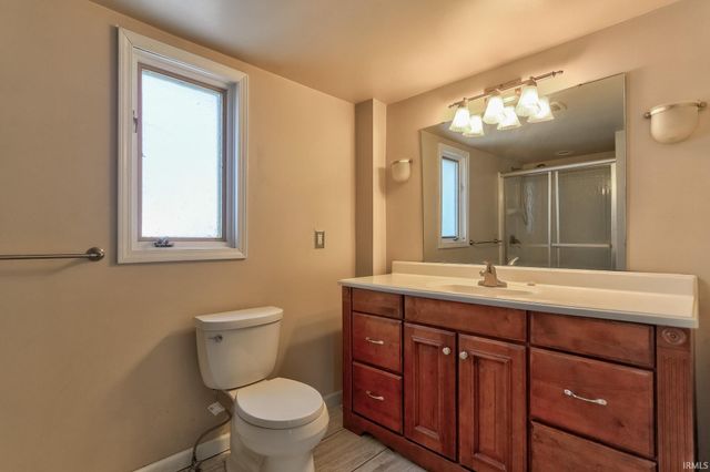 107 N Wabash Avenue, Evansville, IN 47712