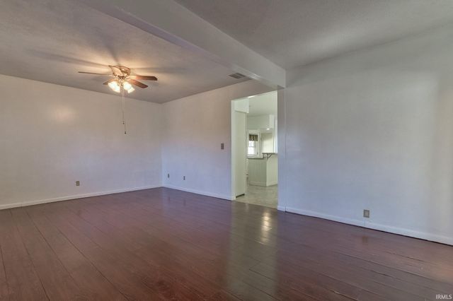 107 N Wabash Avenue, Evansville, IN 47712