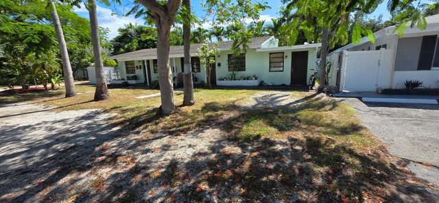 1044 NE 10th Avenue, Fort Lauderdale, FL 33304