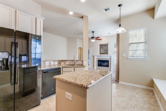 305 Parkhurst Lane, Allen, TX 75013