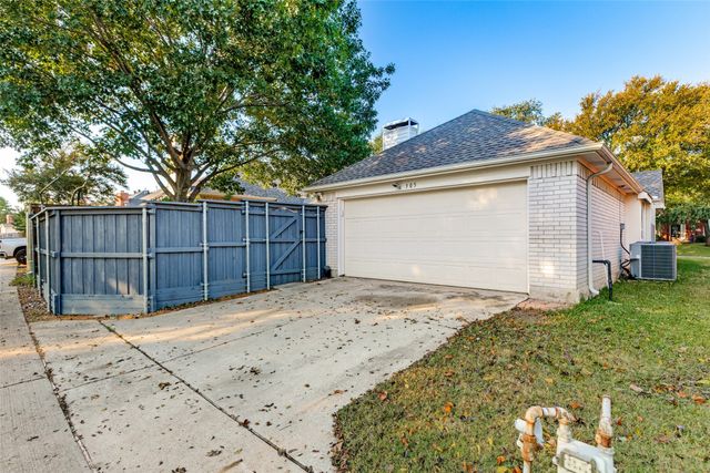 305 Parkhurst Lane, Allen, TX 75013