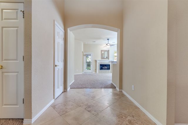 305 Parkhurst Lane, Allen, TX 75013