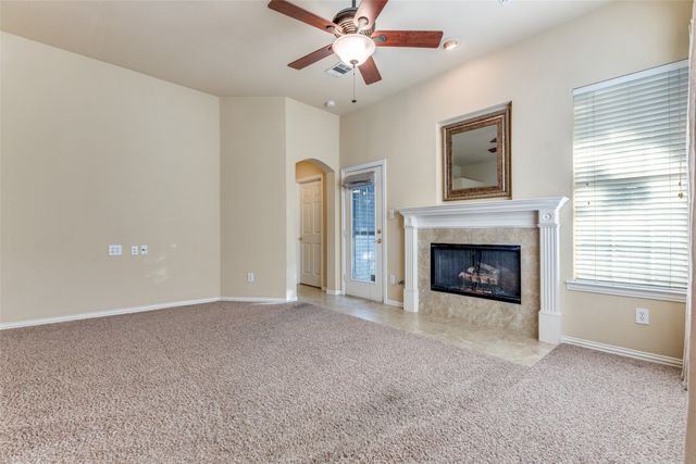 305 Parkhurst Lane, Allen, TX 75013