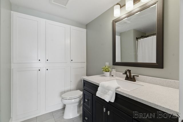 9800 10 Mile Road Ne, Oakfield Twp, MI 49341