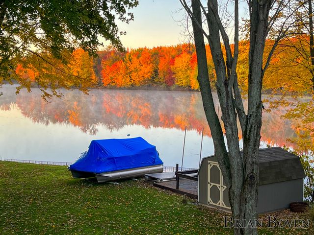 9800 10 Mile Road Ne, Oakfield Twp, MI 49341