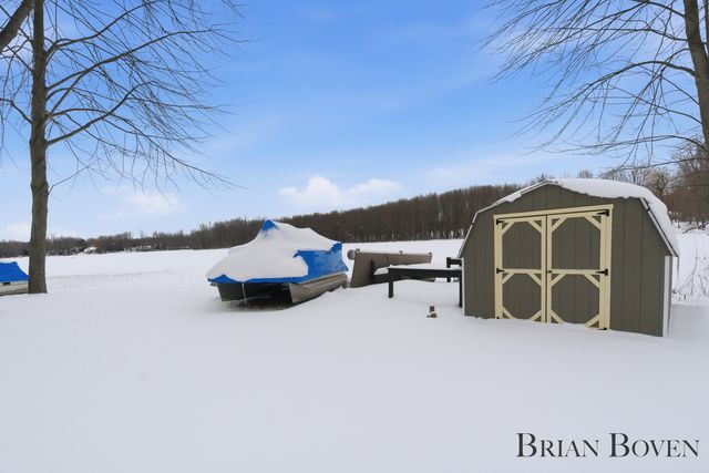 9800 10 Mile Road Ne, Oakfield Twp, MI 49341