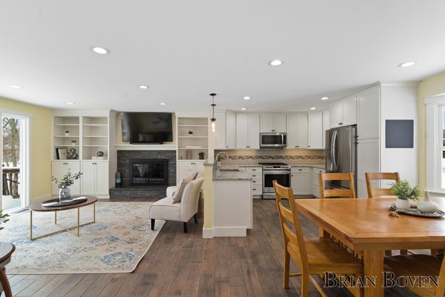 9800 10 Mile Road Ne, Oakfield Twp, MI 49341