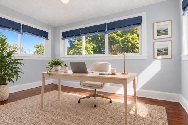 73 Highland St 4, Waltham, MA 02453