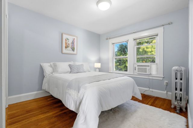 73 Highland St 4, Waltham, MA 02453